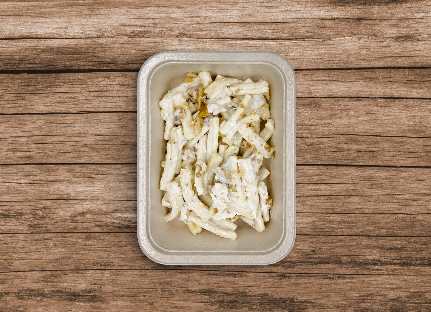Casarecce con crema di formaggio e Noci