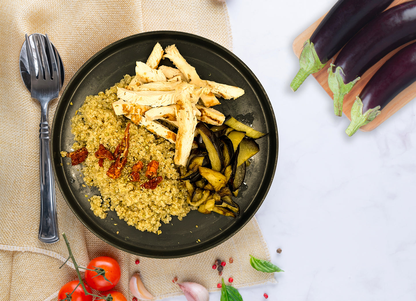 Quinoa, melanzane e pollo